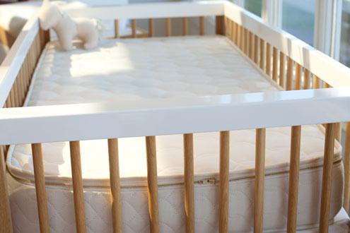 bed rail for crib mattress