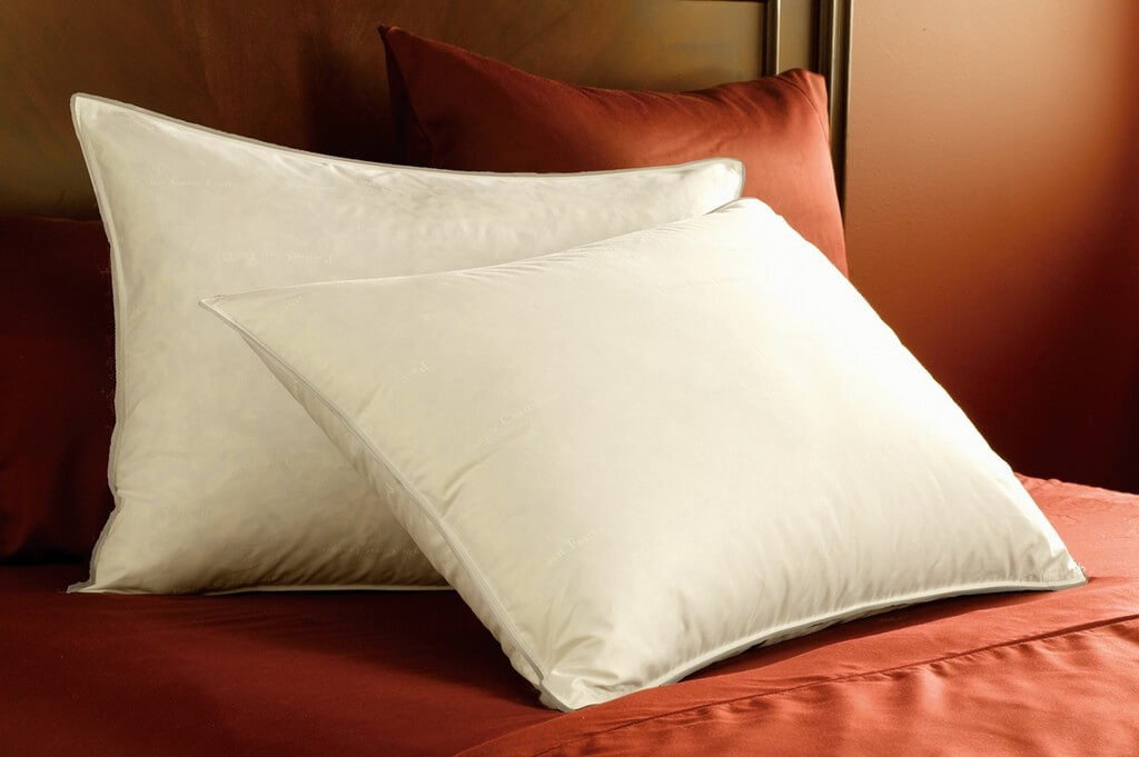 Choosing The Right Pillows For Your New Bed STL Beds